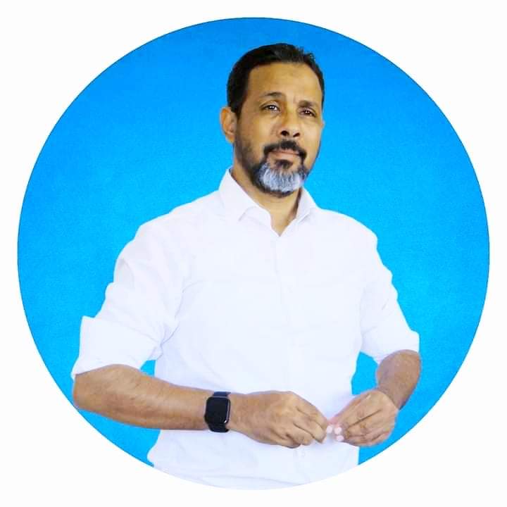الدكتور أحمد هارون الشيخ سيديا