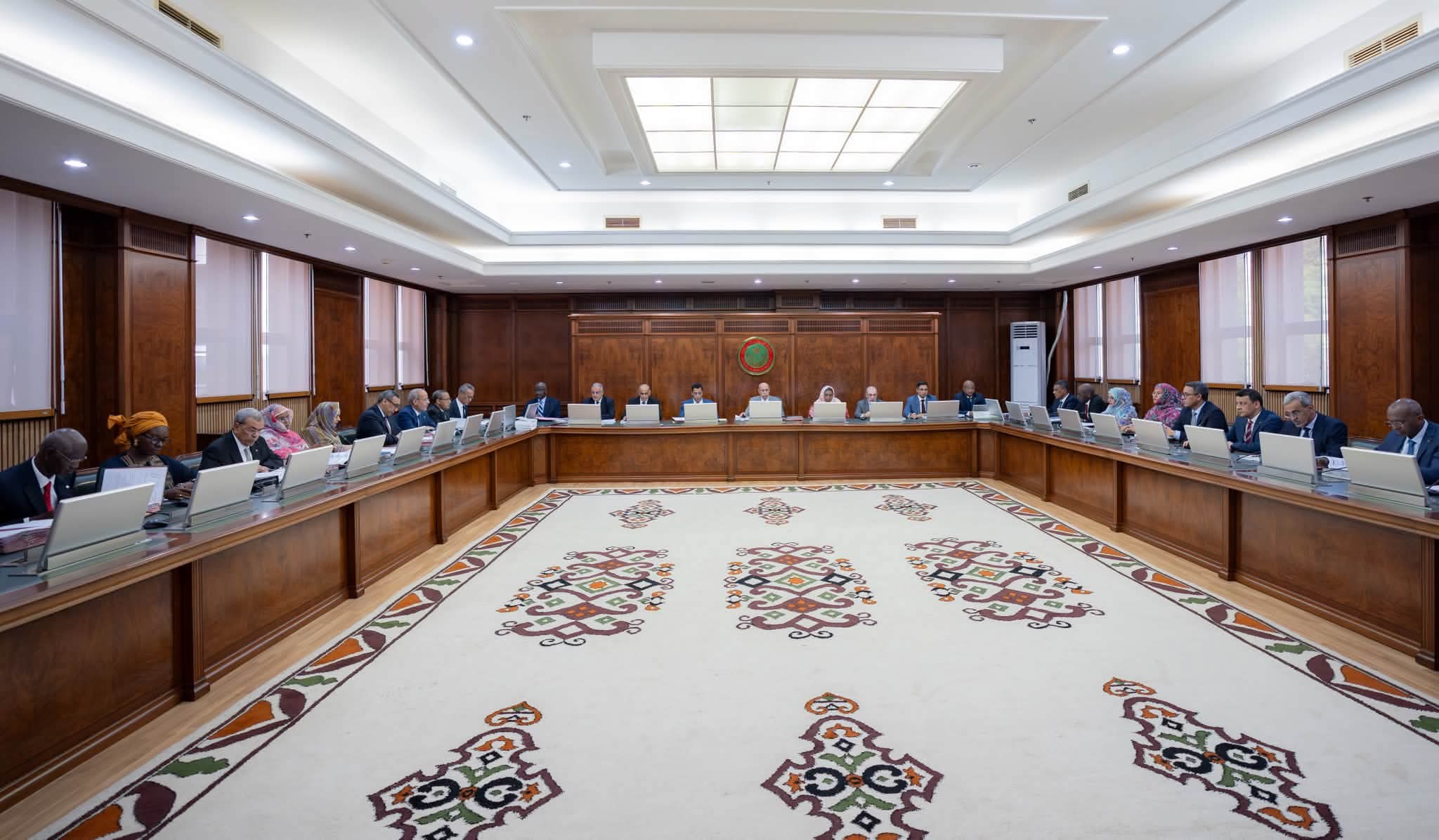 الوزاري يصادق على مشروع قانون مالية 2027 بفائض إجمالي قدره 6.2 مليار أوقية جديدة
