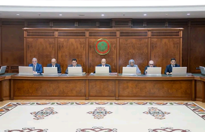 الحكومة تصادق على تمويلات بـ3.9 مليارات أوقية جديدة وتقر تعيينات في قطاعات حكومية