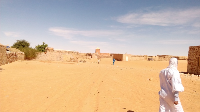 القسم يقع على مقربة من مسجد الحي