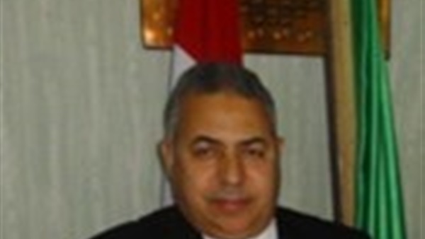المستشار الدكتور نشأت ضيف